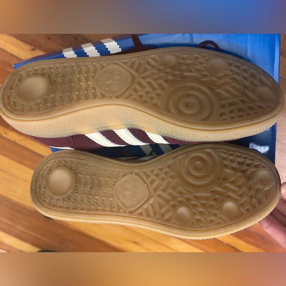 adidas Originals Handball Spezial sneakers in burgundy - Picture 14 of 15